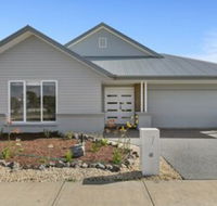 Breeze on Inn Surf Side Free Wifi  Netflix - Accommodation Broome