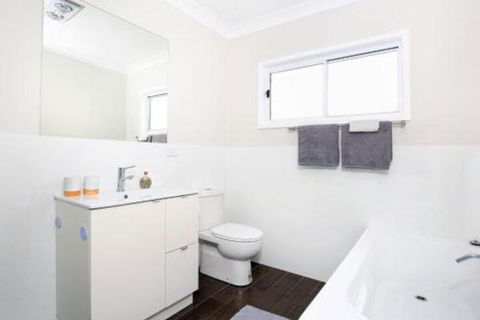 Fairways 10 Mins To Hyams Beach - Accommodation Broome 5