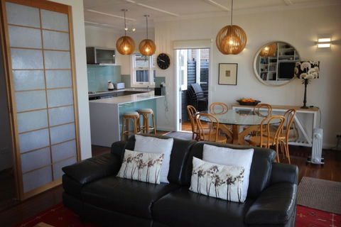 SEA URCHIN - Accommodation Broome 2