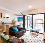 Windows on Pakenham - Accommodation Broome