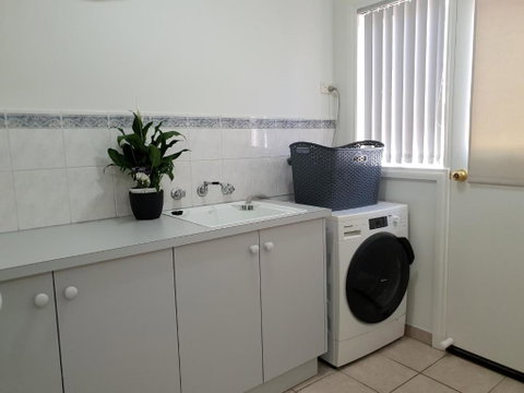 SAN Mateo - Accommodation Broome 2