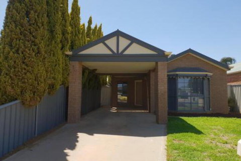 SAN Mateo - Accommodation Broome 0