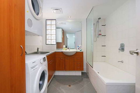 Convenient 3 Bedroom Apartment Close To Casino & CBD - Accommodation Broome 3