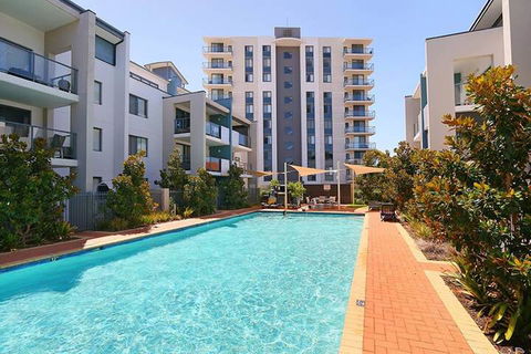 Convenient 3 Bedroom Apartment Close To Casino & CBD - Accommodation Broome 2