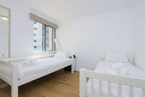 Convenient 3 Bedroom Apartment Close To Casino & CBD - Accommodation Broome 7