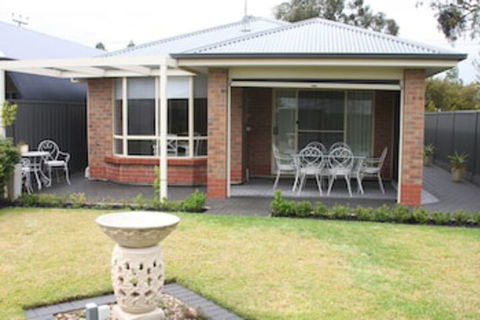 C And C Tanunda - Accommodation Broome 0