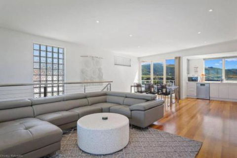 SEA NOOK Seconds From The Beach - Accommodation Broome 1