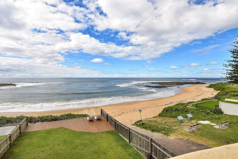 JoeAnne At Blue Bay Absolute Beachfront - Accommodation Broome 4
