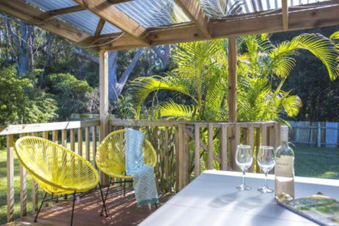 MOLLYMOOK BEACH COTTAGE - Accommodation Broome 0