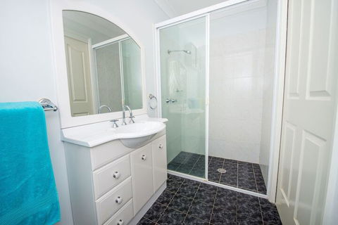 Ajax Avenue 2 / 35 Nelson Bay - Accommodation Broome 3