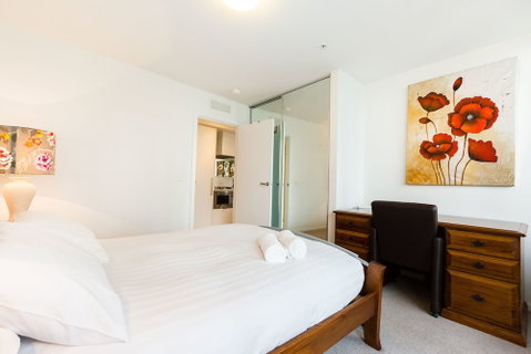 TIARA, 1BDR Southbank Apartment - Accommodation Broome 4