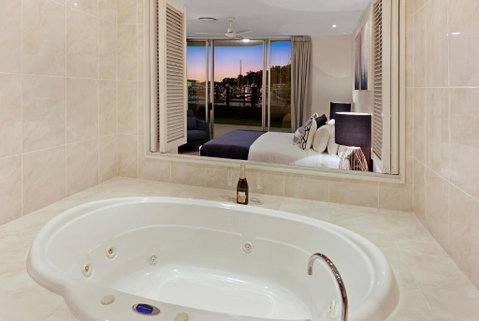 Pavillions On Hamilton Island - Accommodation Broome 6
