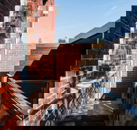 The Architects Warehouse Apartment on Mouat Fremantle - Accommodation Broome