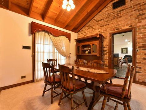 Wine Country Homestead Estate - Accommodation Broome 2