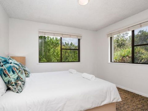 EAST COAST ESCAPES Byron Beachfront - Accommodation Broome 0