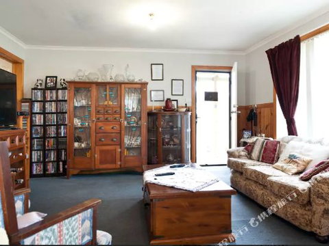 Wombat Haven Bed & Breakfast White Beach - Accommodation Broome 2