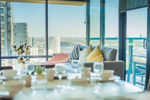 Luxury 2bed2bath APT @opaltower +view - Accommodation Broome 5