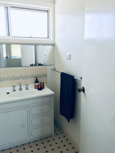 The Beach House Ledge Point - Accommodation Broome 5