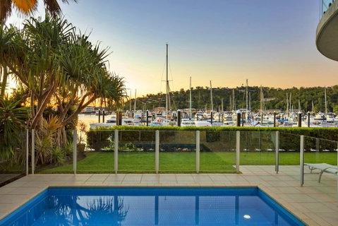 Pavillions 12 With Pool And Golf Buggy - Accommodation Broome 0