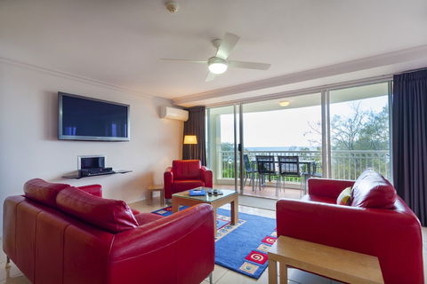 La Grande Apartments Broadbeach - Accommodation Broome 2