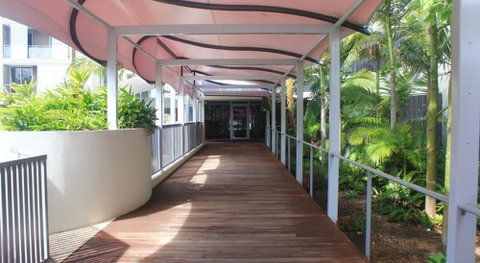 Signature Waterfront Apartments - Accommodation Broome 3