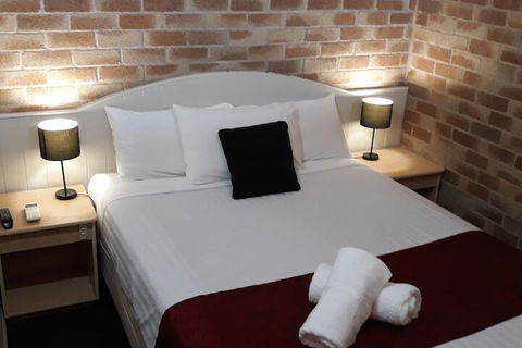 Country Gardens Motor Inn Toowoomba - Accommodation Broome 6