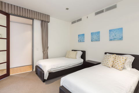 Gallery Serviced Apartments - Accommodation Broome 4