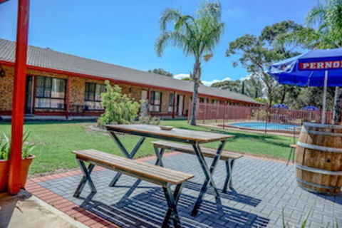 Kadina Gateway Motor Inn - Accommodation Broome 0