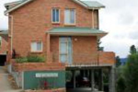 Twin Seasons 5 Deluxe Holiday Apartment - Accommodation Broome 0