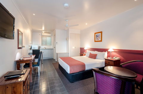 Central Studio Accommodation - Accommodation Broome 1