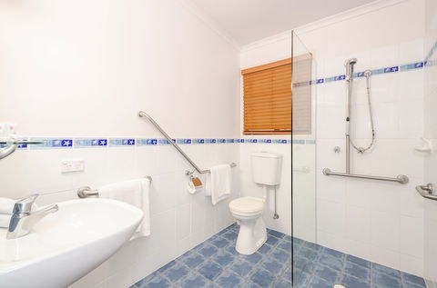 Central Studio Accommodation - Accommodation Broome 6