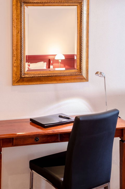 Central Studio Accommodation - Accommodation Broome 4