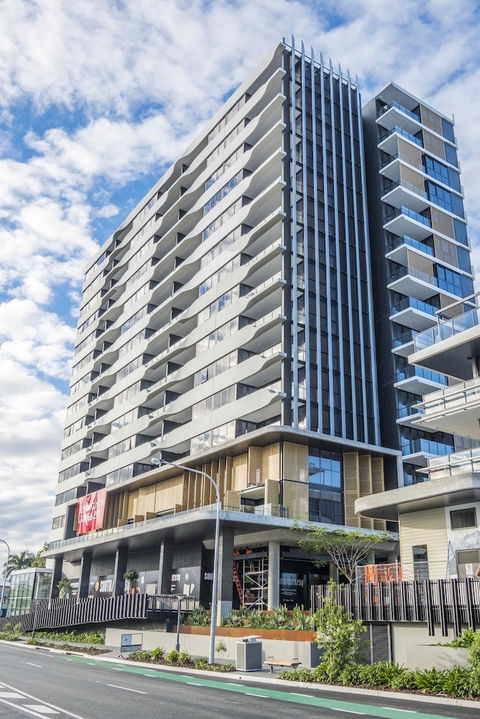 Homely Apartment At Woolloongabba - Accommodation Broome 0