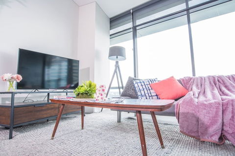 Stunning View Apartment - Accommodation Broome 5