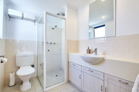 Fremantle Townhouse Unit 5 - Accommodation Broome 2