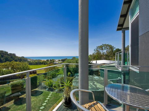 Louvres - Accommodation Broome 3