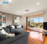 Acqua Vista water view fireplace walk to beach - Accommodation Broome