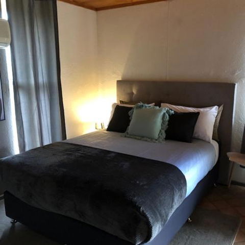 Granite Belt Cabins - Accommodation Broome 3