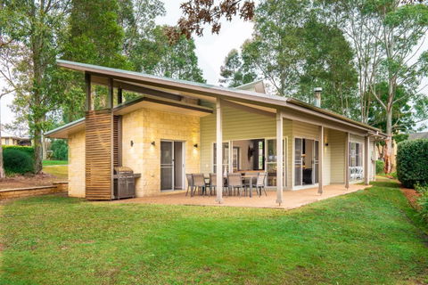 RUST - Accommodation Broome 3