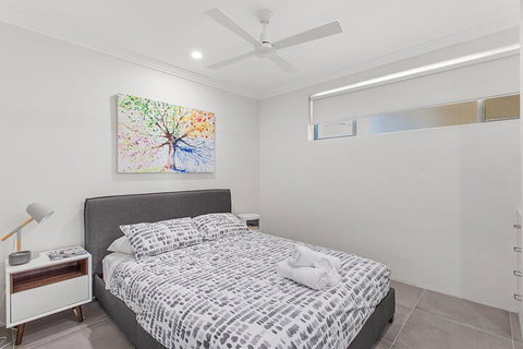 Bay Village Unit 11 / 47 Shoal Bay Road - Accommodation Broome 4