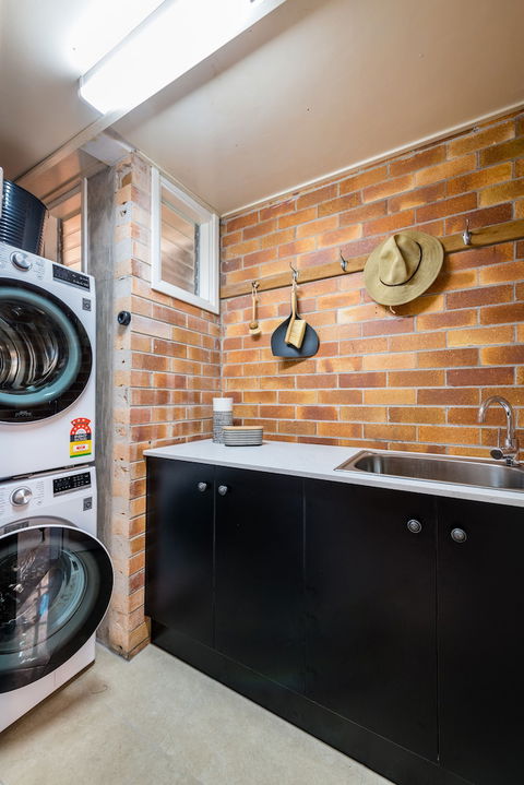 Hedge House- Luxury Space Style Location - Accommodation Broome 2