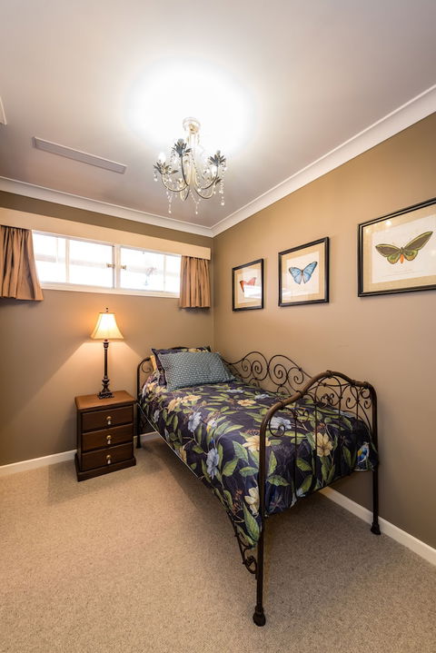 Hedge House- Luxury Space Style Location - Accommodation Broome 4