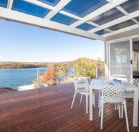 Home on the Water 21 Evans St. Lake Conjola - Accommodation Broome