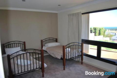 Eagles Nest - Accommodation Broome 2