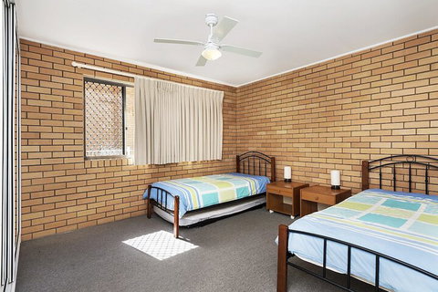 Ground Floor Air Conditioned Fabulous Waterviews Overlooking Pumicestone Passage - Accommodation Broome 4