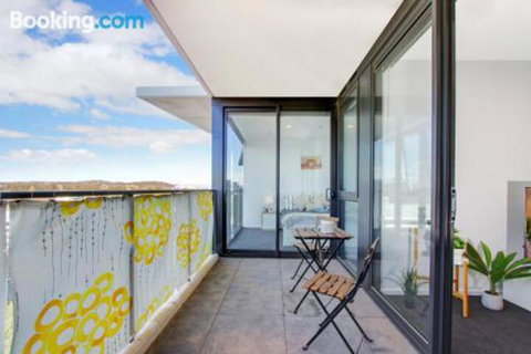 Cozy Homely Apartment CBR Central - Accommodation Broome 2