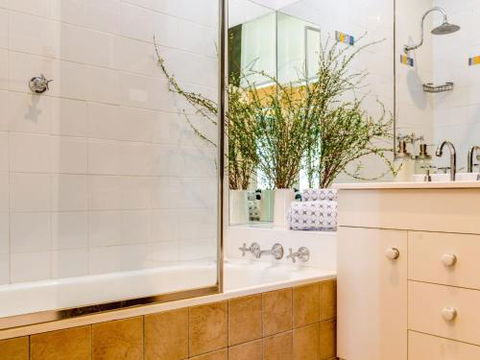 Mirriyindi Unique Berrima Escape For 7 In The Southern Highlands 4pm Check Out Sundays - Accommodation Broome 5