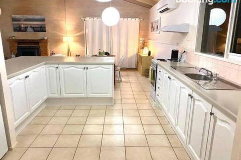 The Vibe Sandy Point - Accommodation Broome 3