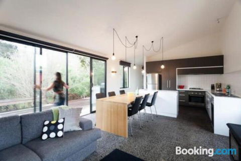 3 Anderson Avenue Sandy Point - Accommodation Broome 3