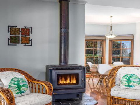 GULL HOUSE Kiama 4pm Check Out Sundays - Accommodation Broome 4